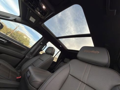 New 2026 Chevrolet Tahoe High Country image 18