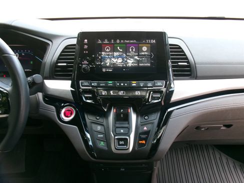 Used 2023 Honda Odyssey Touring image 39