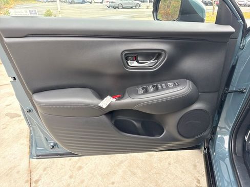 New 2026 Honda HR-V EX-L image 12