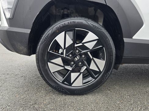 Used 2025 Hyundai Kona SEL image 15