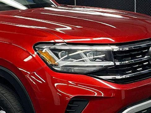 Used 2022 Volkswagen Atlas Cross Sport SEL w/ Cross Sport MDO Package AWD/4WD image 44