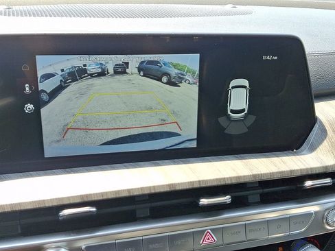 Used 2024 Kia Telluride EX FWD image 19