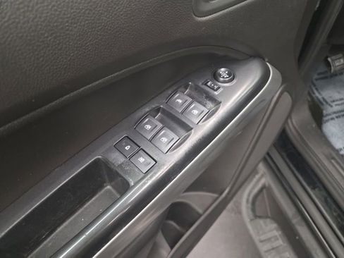 Used 2018 Chevrolet Colorado LT w/ LT Convenience Package image 23