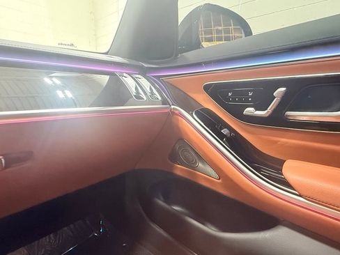Used 2023 Mercedes-Benz S 580 4MATIC Sedan image 33