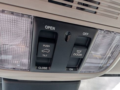 New 2026 Honda Odyssey EX-L image 12