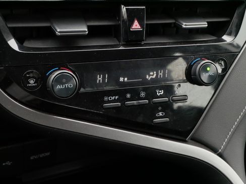 Certified 2024 Toyota Camry SE image 23