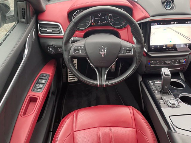 Used 2023 Maserati Ghibli Modena Q4 AWD/4WD image 48