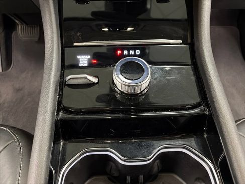 Certified 2022 Jeep Grand Cherokee Limited AWD/4WD image 28