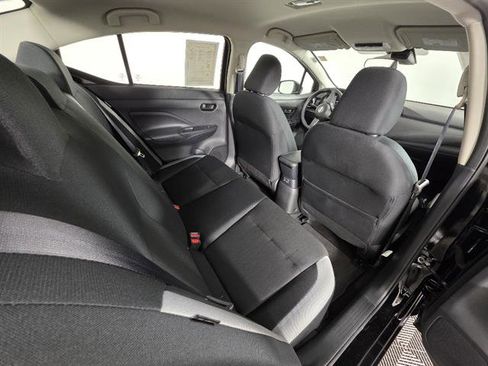 Used 2025 Nissan Versa S w/ Trunk Package FWD image 18