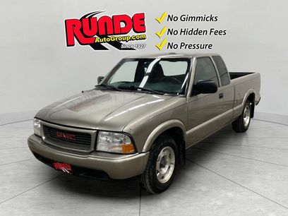 Used 2001 GMC Sonoma SLS w/ Super Spec Pkg 3