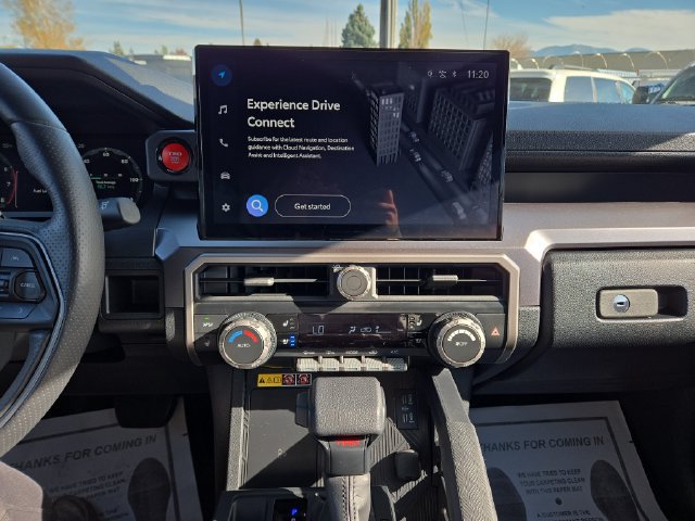Used 2025 Toyota 4Runner TRD Off-Road Premium AWD/4WD image 24