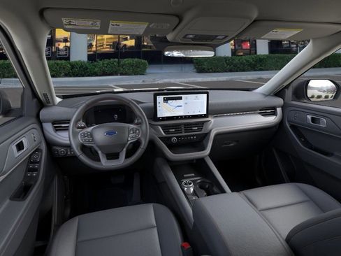 New 2025 Ford Explorer Active w/ Active Comfort Package image 9
