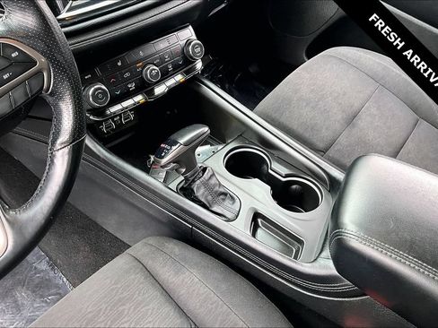 Used 2021 Dodge Durango SXT AWD/4WD image 8