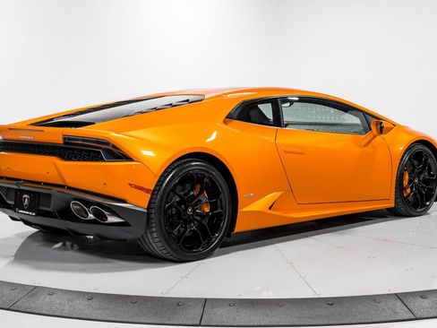 Used 2015 Lamborghini Huracan LP 610-4 image 3