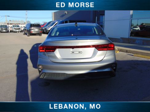 Used 2024 Kia Forte LXS image 7