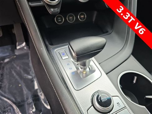 Used 2022 Genesis G70 3.3T image 21