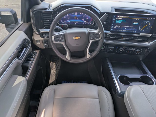 Used 2025 Chevrolet Silverado 2500 LTZ w/ LTZ Premium Package AWD/4WD image 16