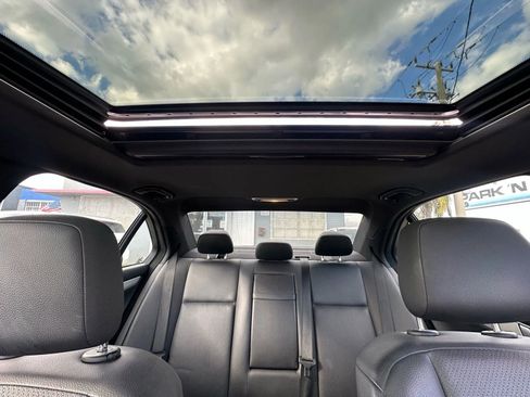 Used 2012 Mercedes-Benz C 250 Sedan image 22