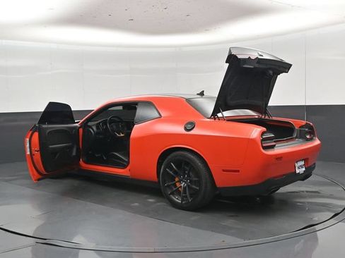 Used 2023 Dodge Challenger SRT Hellcat RWD image 52