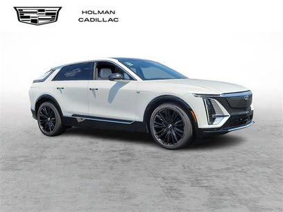 New 2024 Cadillac Lyriq Luxury