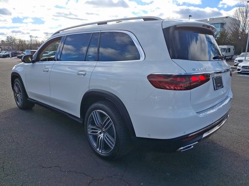 New 2026 Mercedes-Benz GLS 450 4MATIC image 4