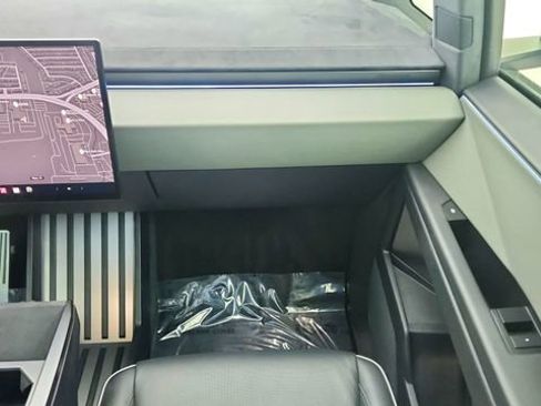 Used 2024 Tesla Cybertruck Cyberbeast image 32