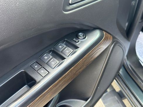 Used 2018 GMC Canyon Denali AWD/4WD image 10