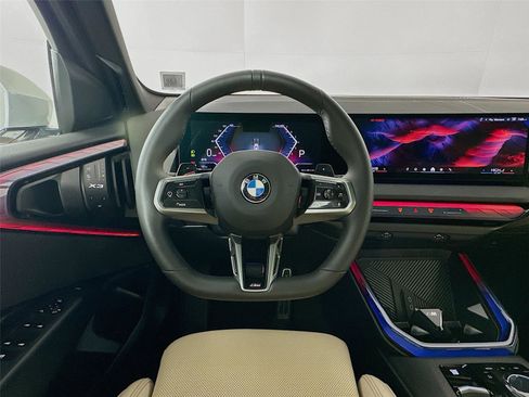 Used 2025 BMW X3 xDrive30i w/ Premium Package image 11