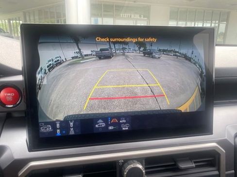 Used 2025 Toyota 4Runner TRD Sport Premium AWD/4WD image 27
