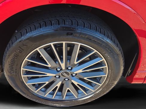 Used 2022 Audi Q3 2.0T Premium w/ Convenience Package image 33