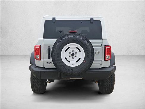 New 2026 Ford Bronco Heritage Edition image 8