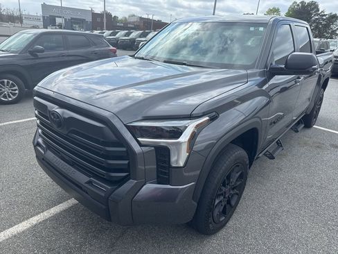 Used 2025 Toyota Tundra SR5 w/ SR5 Premium Package image 1
