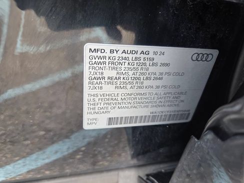 Used 2025 Audi Q3 2.0T Premium AWD/4WD image 33
