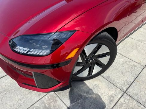 Certified 2024 Hyundai Ioniq 6 Limited RWD image 2