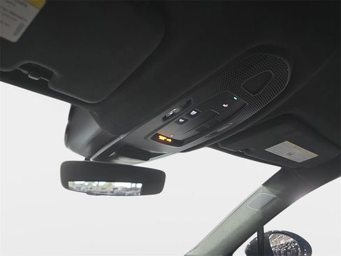 Used 2024 Porsche Cayenne Turbo GT image 25