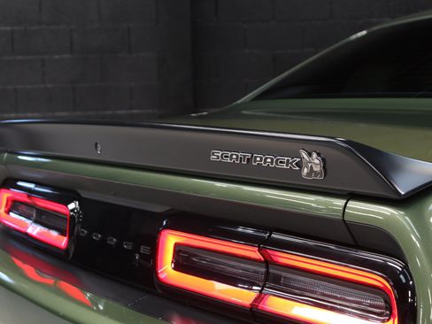 Used 2023 Dodge Challenger R/T Scat Pack RWD image 20