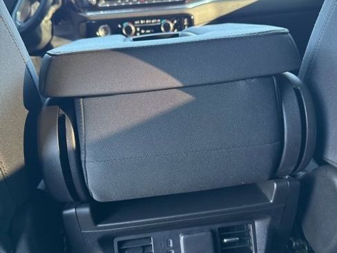 Used 2023 Chevrolet Silverado 1500 RST image 22