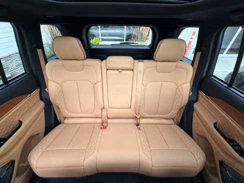 Used 2022 Jeep Grand Cherokee Summit AWD/4WD image 54