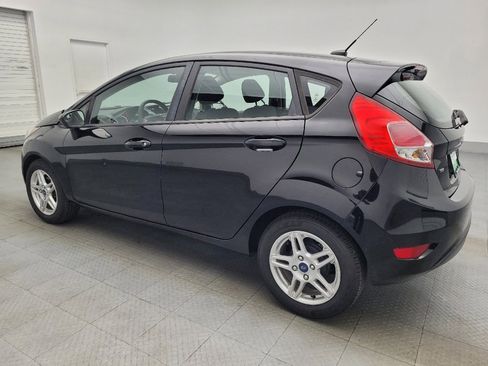 Used 2018 Ford Fiesta SE FWD image 3