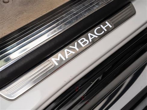 Used 2021 Mercedes-Benz Maybach GLS 600 4MATIC image 32