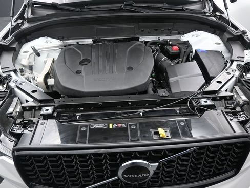 Used 2024 Volvo XC60 B5 Plus w/ Protection Package Premier AWD/4WD image 14