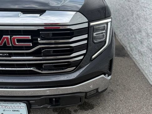 Used 2024 GMC Sierra 1500 SLT w/ SLT Premium Plus Package AWD/4WD image 10
