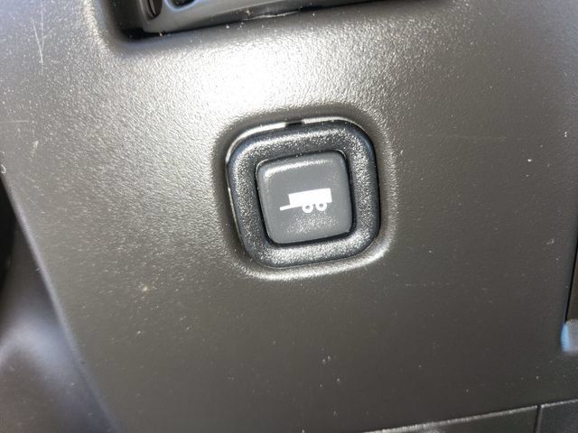 Used 2014 Chevrolet Express 2500 RWD image 34