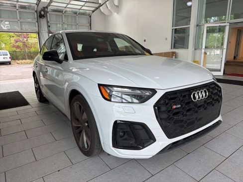 Used 2023 Audi SQ5 Prestige w/ Prestige Package AWD/4WD image 6