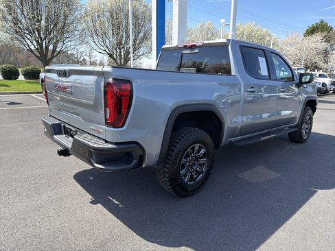 Used 2024 GMC Sierra 1500 AT4X AWD/4WD image 10