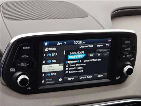 Used 2020 Hyundai Santa Fe SEL image 11