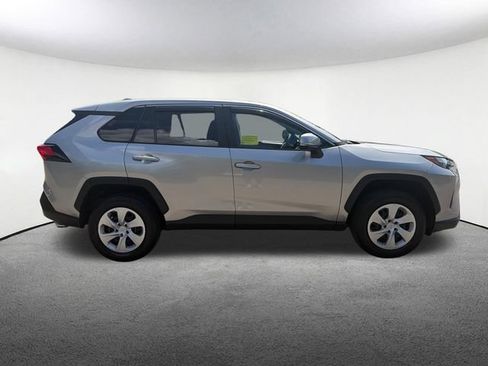 Certified 2025 Toyota RAV4 LE AWD/4WD image 18