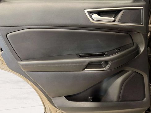 Used 2019 Ford Edge SEL w/ Equipment Group 201A AWD/4WD image 20