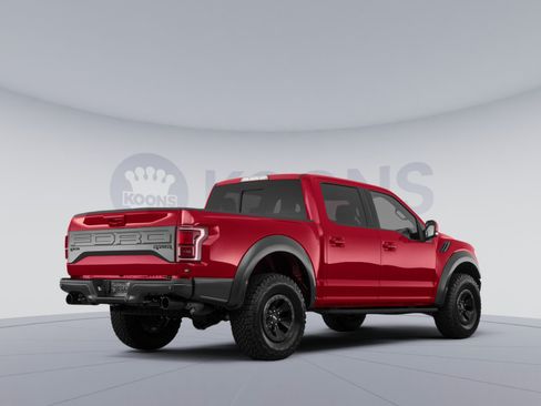Used 2018 Ford F150 Platinum w/ Equipment Group 701A Luxury AWD/4WD image 4