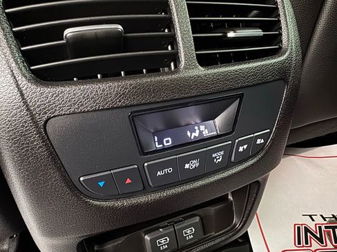 Used 2020 Acura MDX SH-AWD image 40